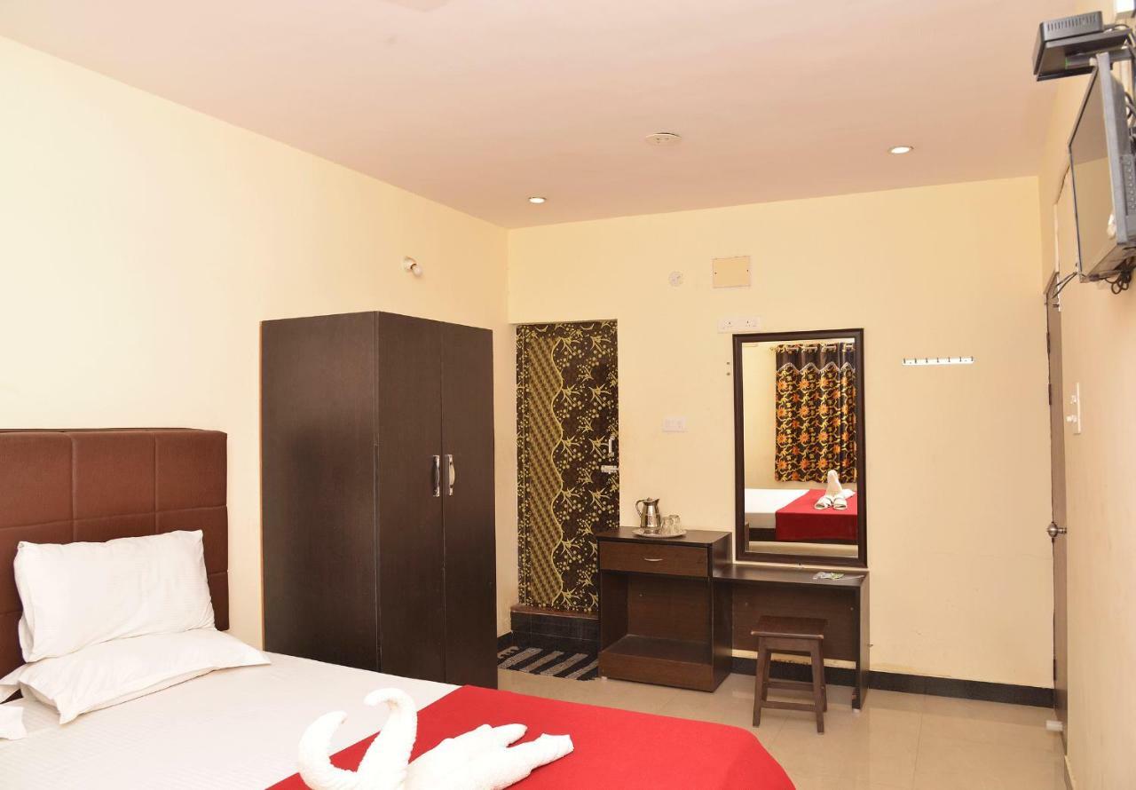 Krish Residency Ξενοδοχείο Madurai Εξωτερικό φωτογραφία