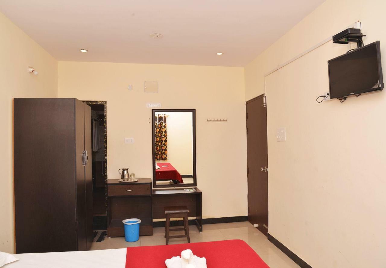 Krish Residency Ξενοδοχείο Madurai Εξωτερικό φωτογραφία