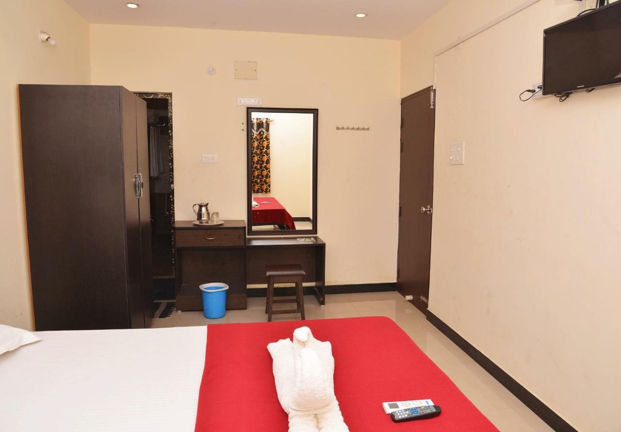Krish Residency Ξενοδοχείο Madurai Εξωτερικό φωτογραφία